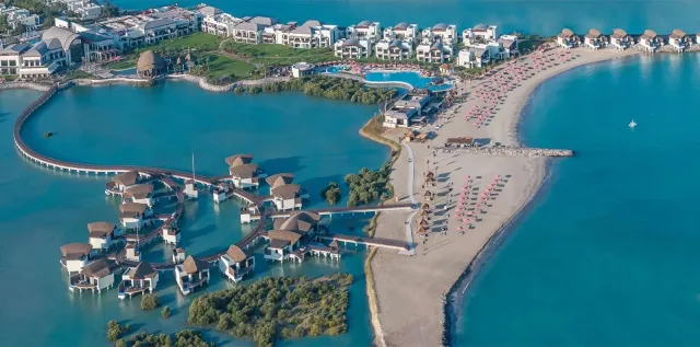 Best Wedding Venues in Ras Al Khaimah: 6 Exceptional Places to Say “I Do”