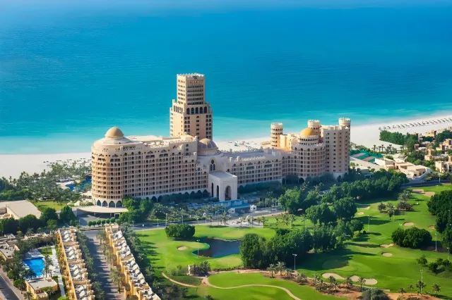 Waldorf Astoria Ras Al Khaimah: Golf & Beach Guide