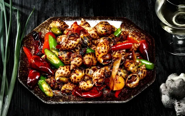 10 Hidden Asian Food Gems in Ras Al Khaimah Worth Discovering