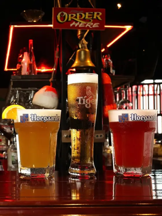 Happy Drinks at Claw BBQ