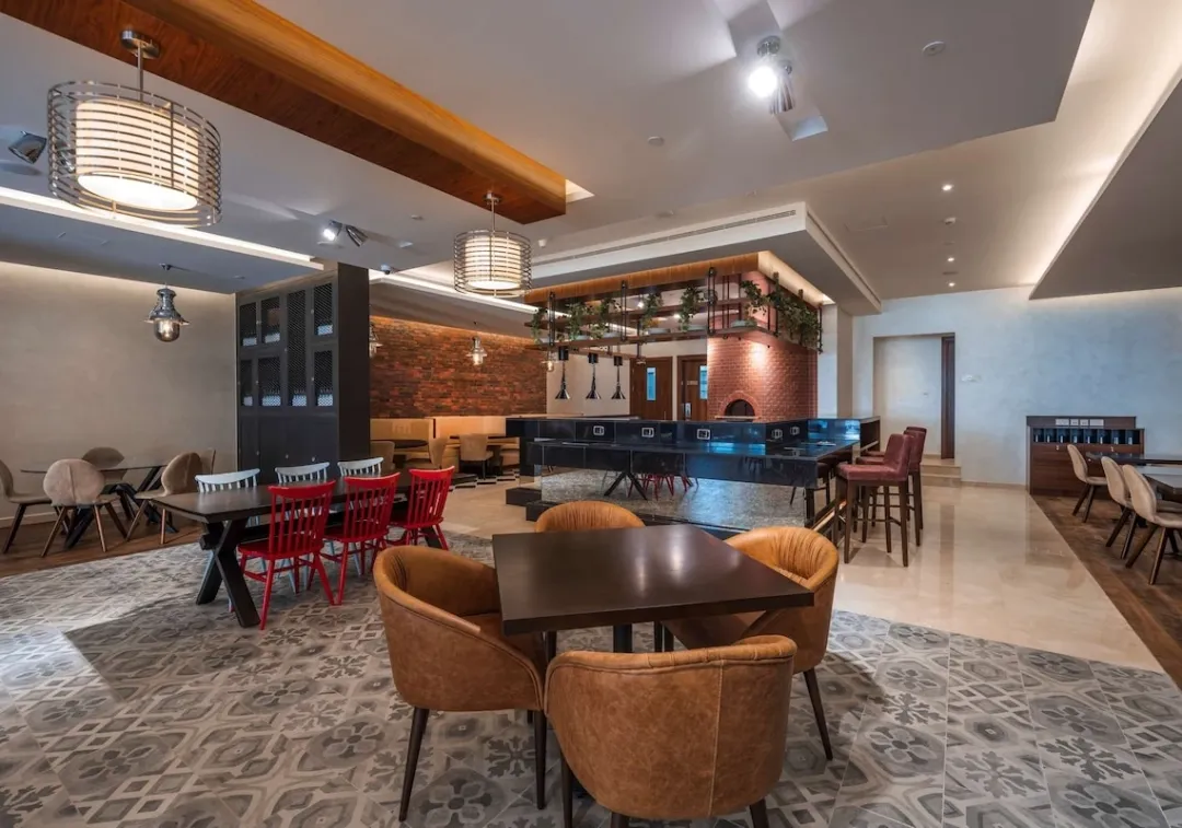 La Med Ras Al Khaimah: Mediterranean Bistro & Bar Guide